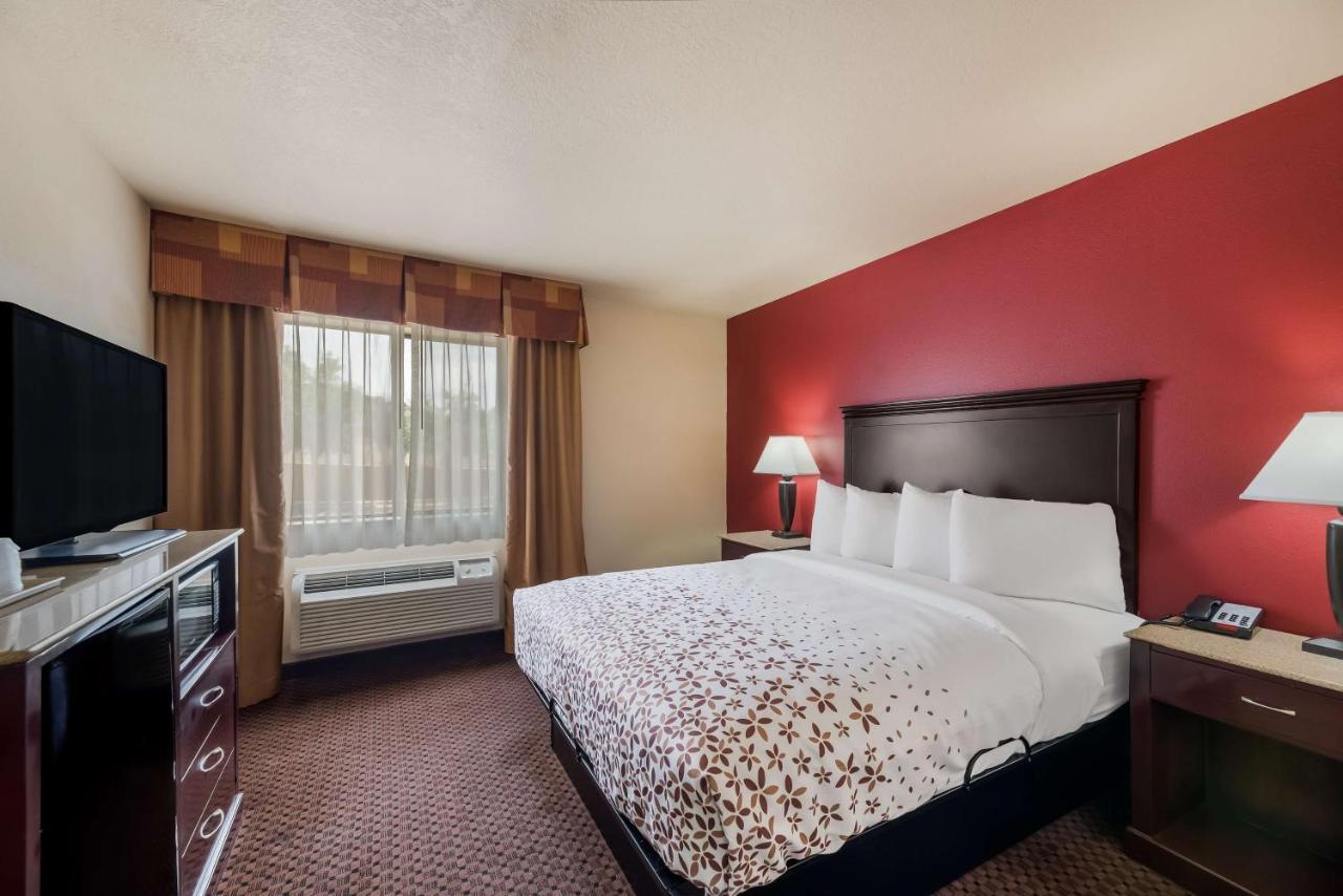 Surestay Plus Hotel By Best Western Silver City Exterior photo