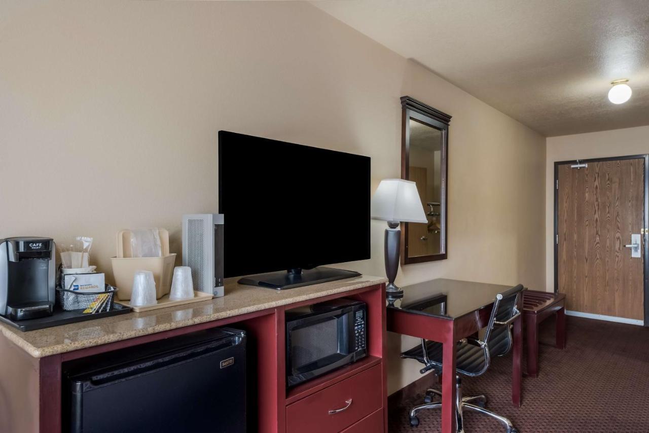 Surestay Plus Hotel By Best Western Silver City Exterior photo